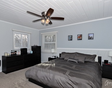 533 Bobby Lane - Photo Thumbnail 16
