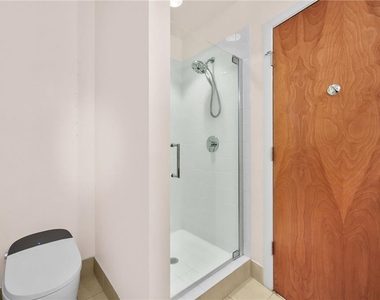 123 Luckie Street Nw - Photo Thumbnail 4