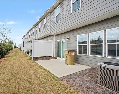 136 Salt Lake Lane Lane - Photo Thumbnail 25