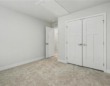 136 Salt Lake Lane Lane - Photo Thumbnail 17