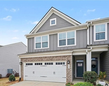 136 Salt Lake Lane Lane - Photo Thumbnail 1