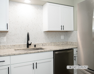 314 Lathrop Avenue - Photo Thumbnail 3
