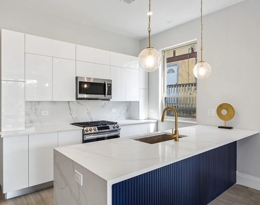 4931 N Kimball Avenue - Photo Thumbnail 14