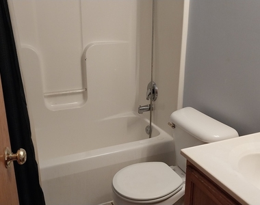 5420 Hillside Drive - Photo Thumbnail 26