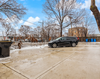 5439 S Indiana Avenue - Photo Thumbnail 19