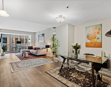 160 E Illinois Street - Photo Thumbnail 3