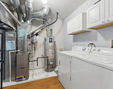 2314 Hudson Circle - Photo Thumbnail 10