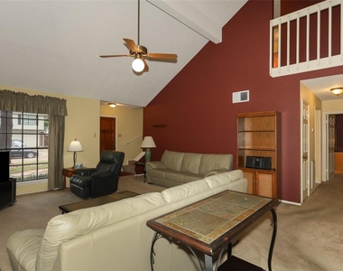 16410 Salinas Lane - Photo Thumbnail 7