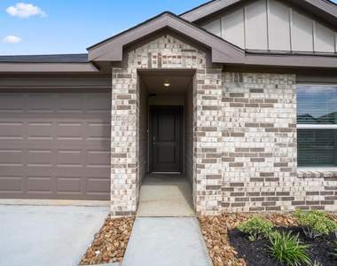 12011 Curlin Drive - Photo Thumbnail 3