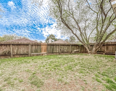 9247 Autumnsong Drive - Photo Thumbnail 44