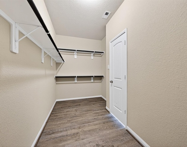 7703 Lehman Road - Photo Thumbnail 25
