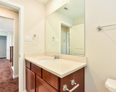 7826 Kenora Way - Photo Thumbnail 36