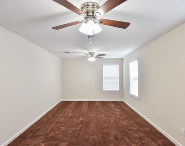 7826 Kenora Way - Photo Thumbnail 27