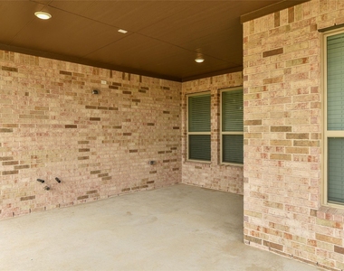7826 Kenora Way - Photo Thumbnail 45