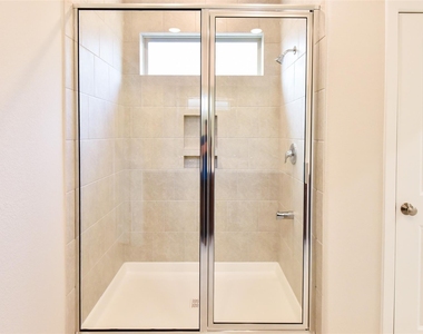 7826 Kenora Way - Photo Thumbnail 18