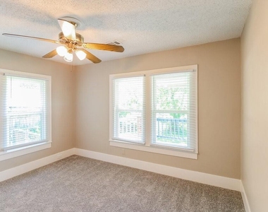 522 12th Avenue - Photo Thumbnail 10
