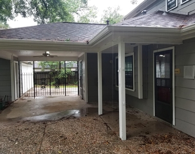 3911 Brightwood Drive - Photo Thumbnail 34
