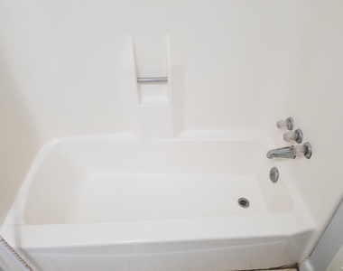 3911 Brightwood Drive - Photo Thumbnail 14