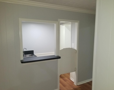 3911 Brightwood Drive - Photo Thumbnail 28