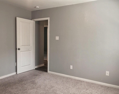 217 Cherry Tree - Photo Thumbnail 31