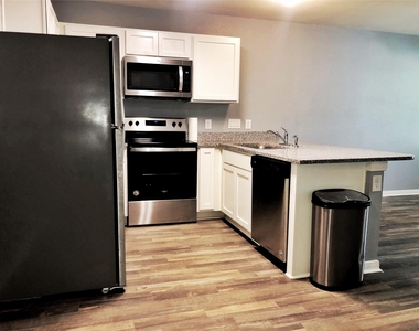 217 Cherry Tree - Photo Thumbnail 10
