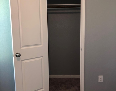 217 Cherry Tree - Photo Thumbnail 18