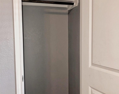 217 Cherry Tree - Photo Thumbnail 23