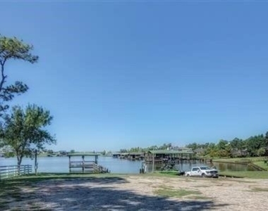 217 Cherry Tree - Photo Thumbnail 38