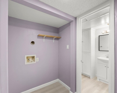 2121 Hepburn Street - Photo Thumbnail 21