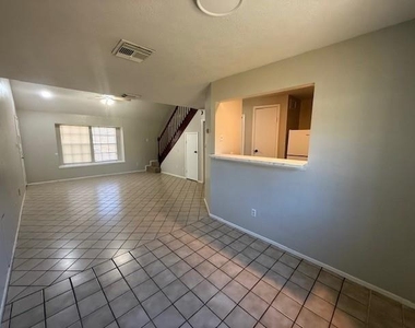 22211 Moss Falls Lane - Photo Thumbnail 3