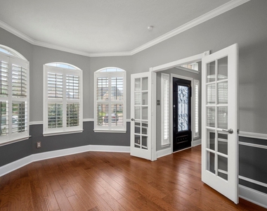 22911 Kimberwicke Court - Photo Thumbnail 7