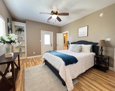438 Jeanie Lynne Circle - Photo Thumbnail 13