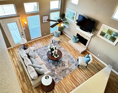 438 Jeanie Lynne Circle - Photo Thumbnail 7