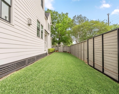 951 Euclid Street - Photo Thumbnail 45