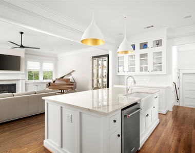 951 Euclid Street - Photo Thumbnail 25