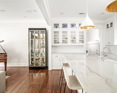 951 Euclid Street - Photo Thumbnail 22