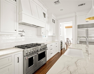 951 Euclid Street - Photo Thumbnail 23