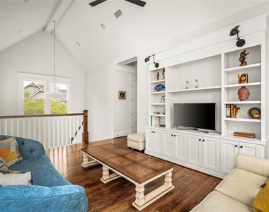 951 Euclid Street - Photo Thumbnail 28