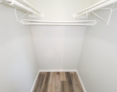 12330 Ormandy Street - Photo Thumbnail 13