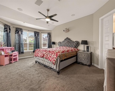 2209 Hidden Meadow Lane - Photo Thumbnail 23