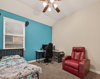2209 Hidden Meadow Lane - Photo Thumbnail 20