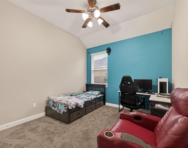 2209 Hidden Meadow Lane - Photo Thumbnail 19