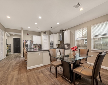 2209 Hidden Meadow Lane - Photo Thumbnail 9