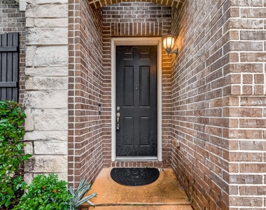 2209 Hidden Meadow Lane - Photo Thumbnail 3