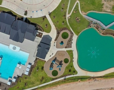 3523 Turnpike Drive - Photo Thumbnail 15