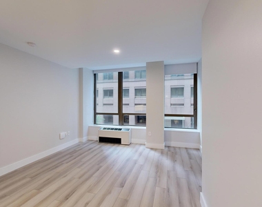95 Wall Street - Photo Thumbnail 2