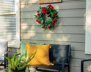 1601 S Chappell Hill Street - Photo Thumbnail 2