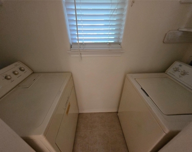 10635 Royal Cavins Drive - Photo Thumbnail 11