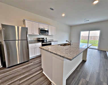 8431 Vacek Crossing Way - Photo Thumbnail 23