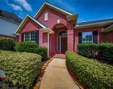 13803 Sherburn Manor Drive - Photo Thumbnail 1